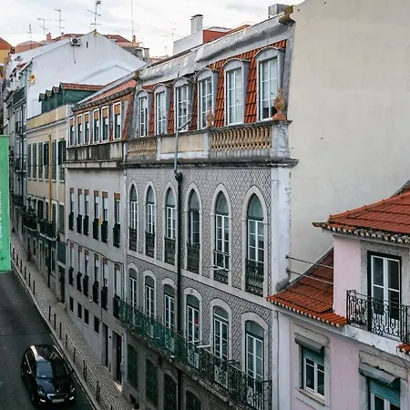 With Terrace In The Heart Of Διαμέρισμα Lisboa